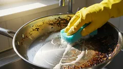 Jak vyčistit připálenou pánev bez drhnutí: trik, který opravdu funguje